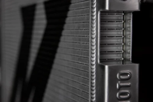 Mishimoto 17-21 Civic Type R Performance Aluminum Radiator Part Number: MMRAD-CTR-17 9 Mishimoto 17-21 Civic Type R Performance Aluminum Radiator Part Number: MMRAD-CTR-17 - Image 7